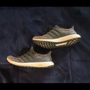 Adidas Ultra Boost 4.0 “Black Carbon” Shoes!
